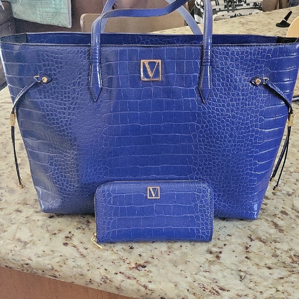 Victoria's Secret Blue Crocodile Embossed Tote and Wallet Set